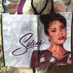 HEB Limited Edition "Selena Siempre" Shopping Bag/Tote
